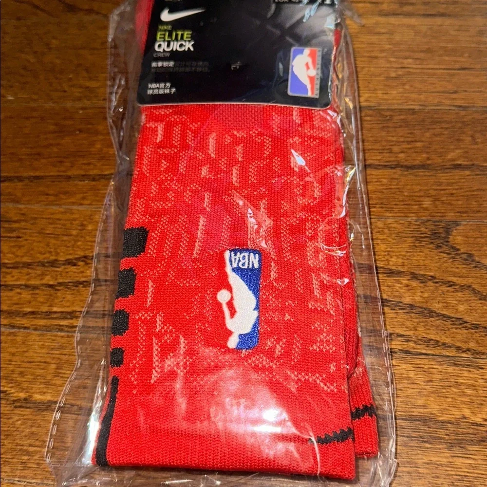Nike Elite Quick Crew NBA Basketball Sock Red Black Pattern - NEW - MENS LARGE